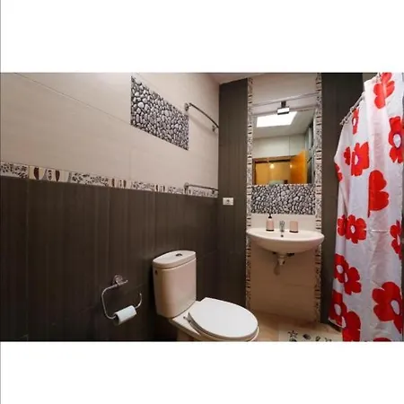 Дом отдыха Estrella House *