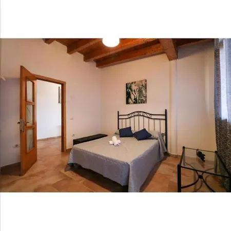 Estrella House